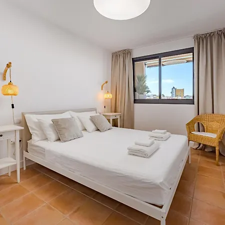 Sea View Family Heated Pool Costa Adeje (Tenerife)