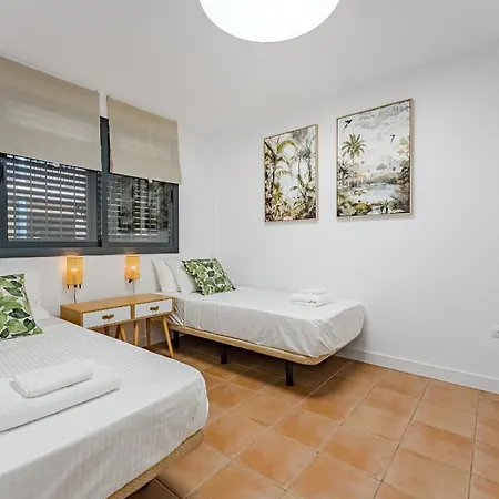 Sea View Family Heated Pool