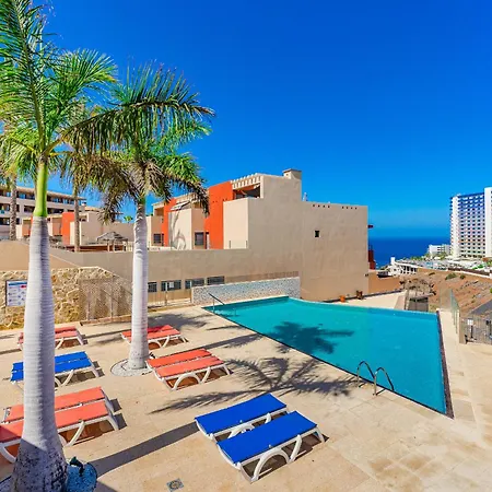 Sea View Family Heated Pool Apartmán